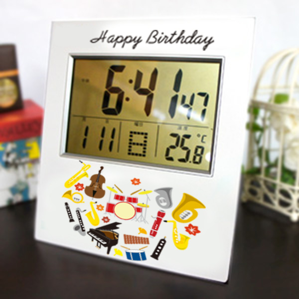 部活仲間に送る誕生日プレゼントに写真入り時計